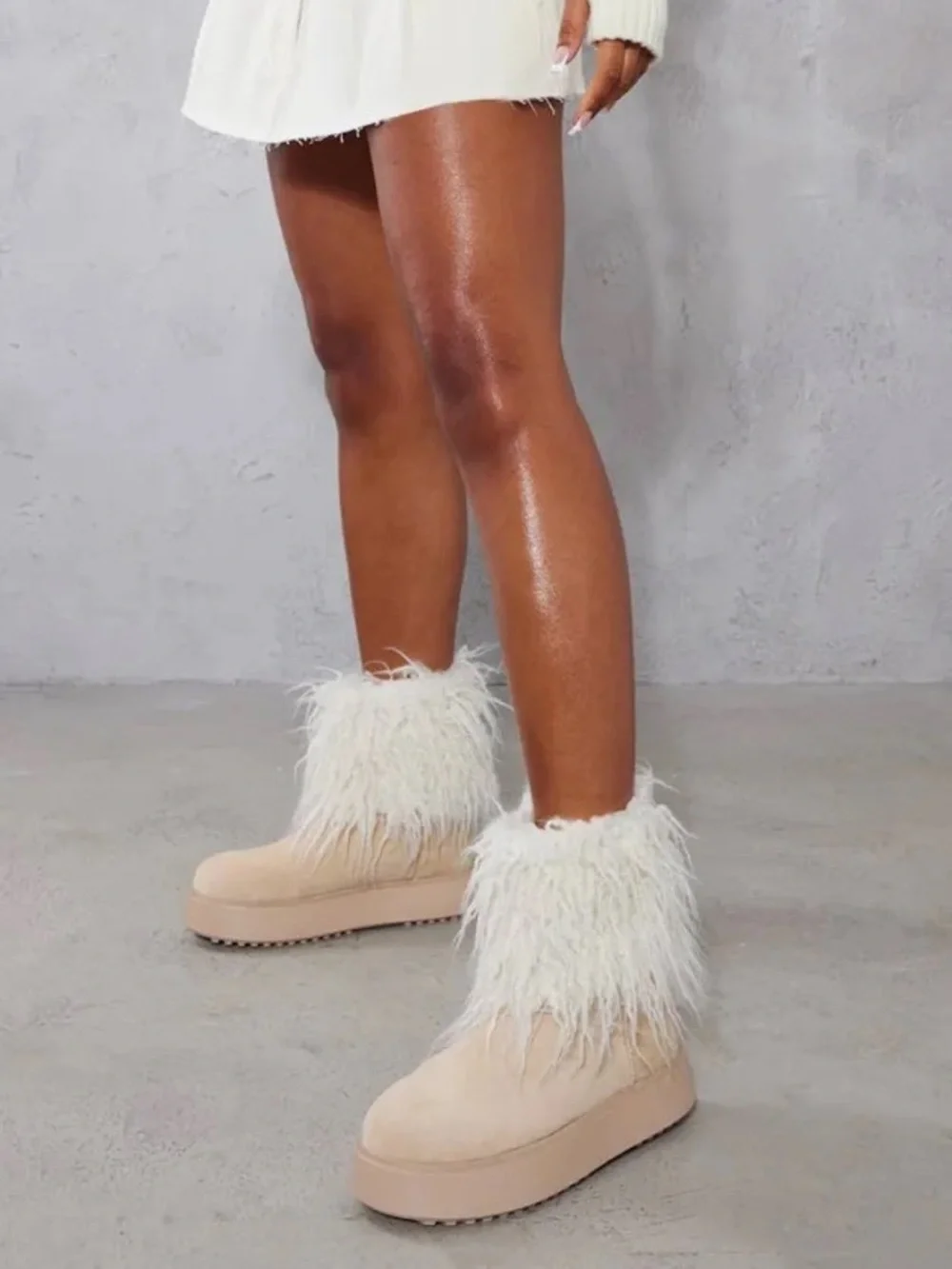 NIB Flawed Sz 9 PLT Cream Faux Suede Contrast Faux Fur Ankle Boot Off White